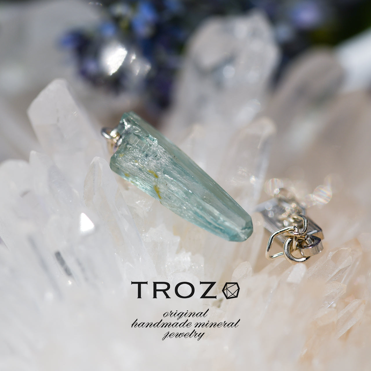 Aquamarine Raw Stone Necklace - One of a Kind - handmade natural mineral jewelry by TROZO, made in Japan (view 1)