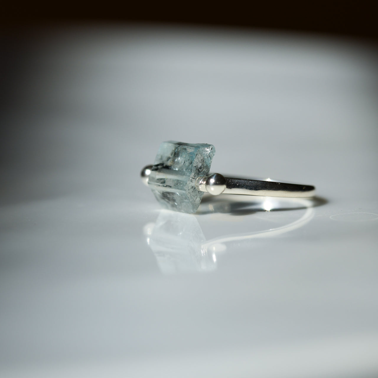 Aquamarine Raw Stone Ring - One of a Kind - handmade natural mineral jewelry by TROZO, made in Japan (view 3)