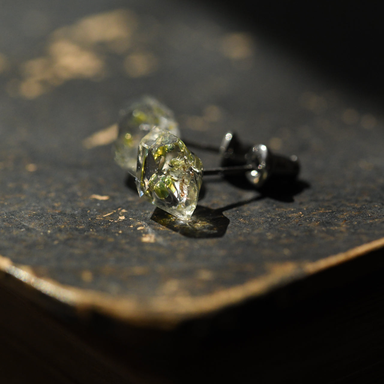 Oil-in-Quartz Raw Stone Earrings - One of a Kind - handmade natural mineral jewelry by TROZO, made in Japan (view 2)