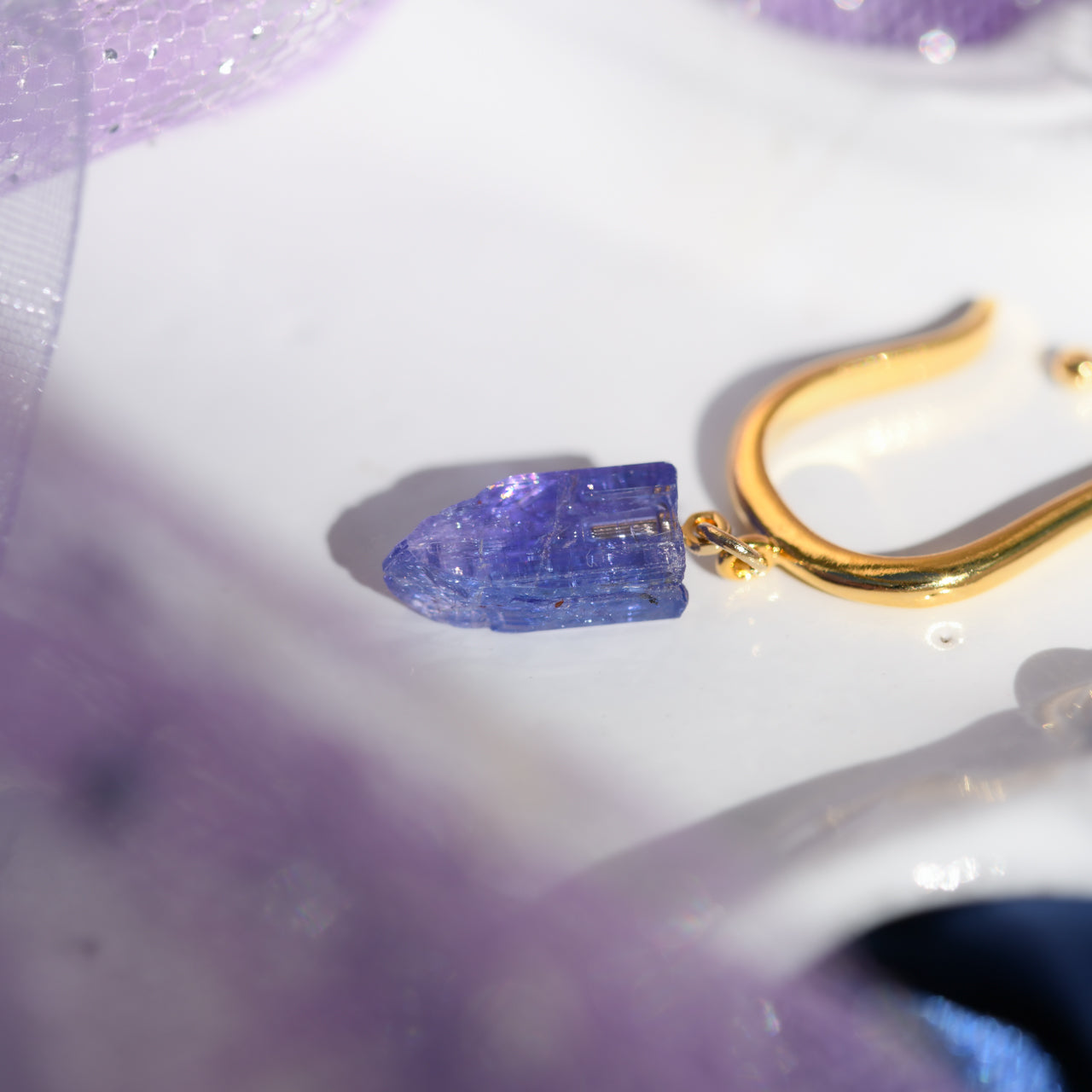 [One of a kind] Tanzanite Raw Stone Ear Cuff | Handmade Natural Stone Jewelry [Twilight Collection]