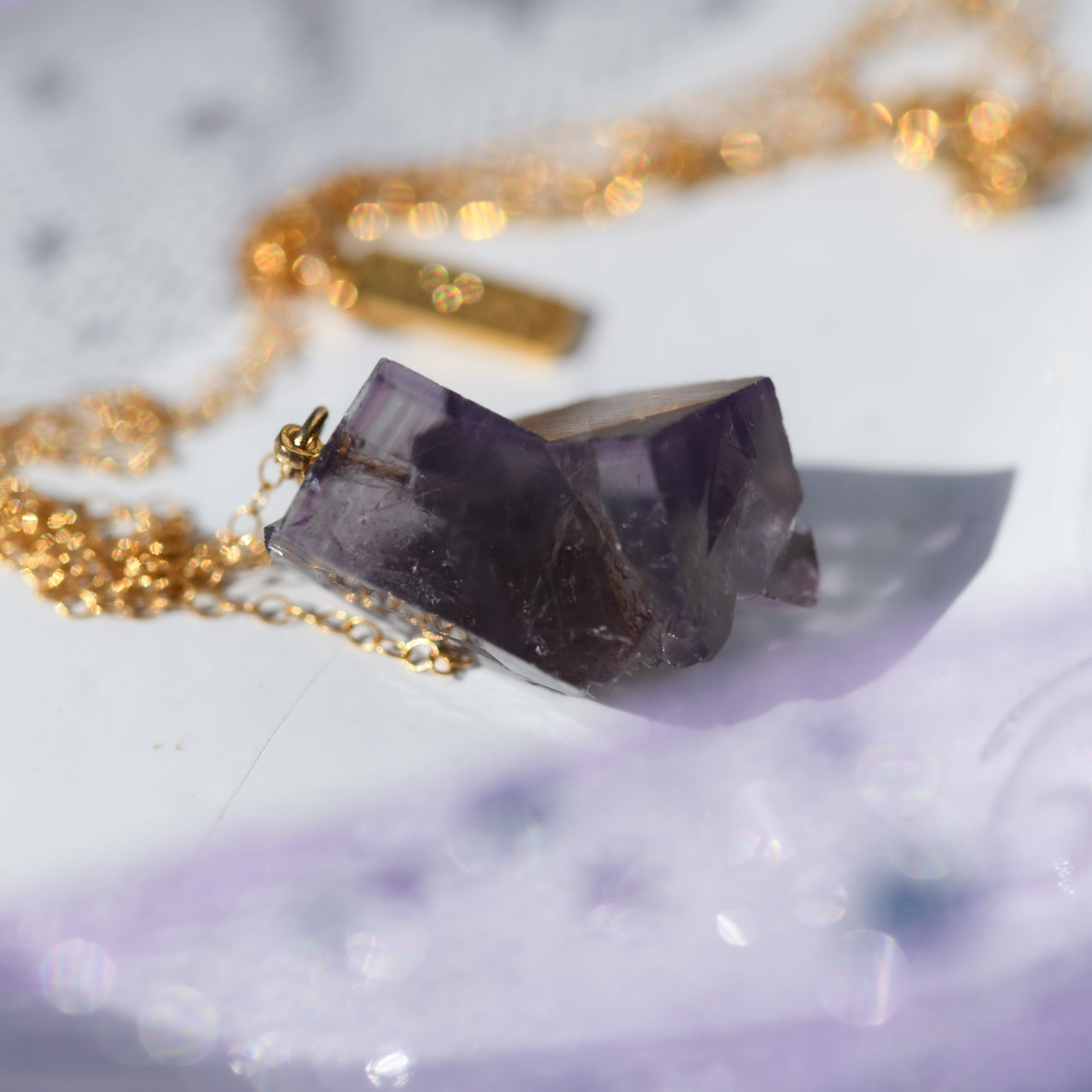 [One of a kind] Purple Rain Fluorite Raw Stone 14kgf Necklace | Handmade Natural Stone Jewelry [Twilight Collection]