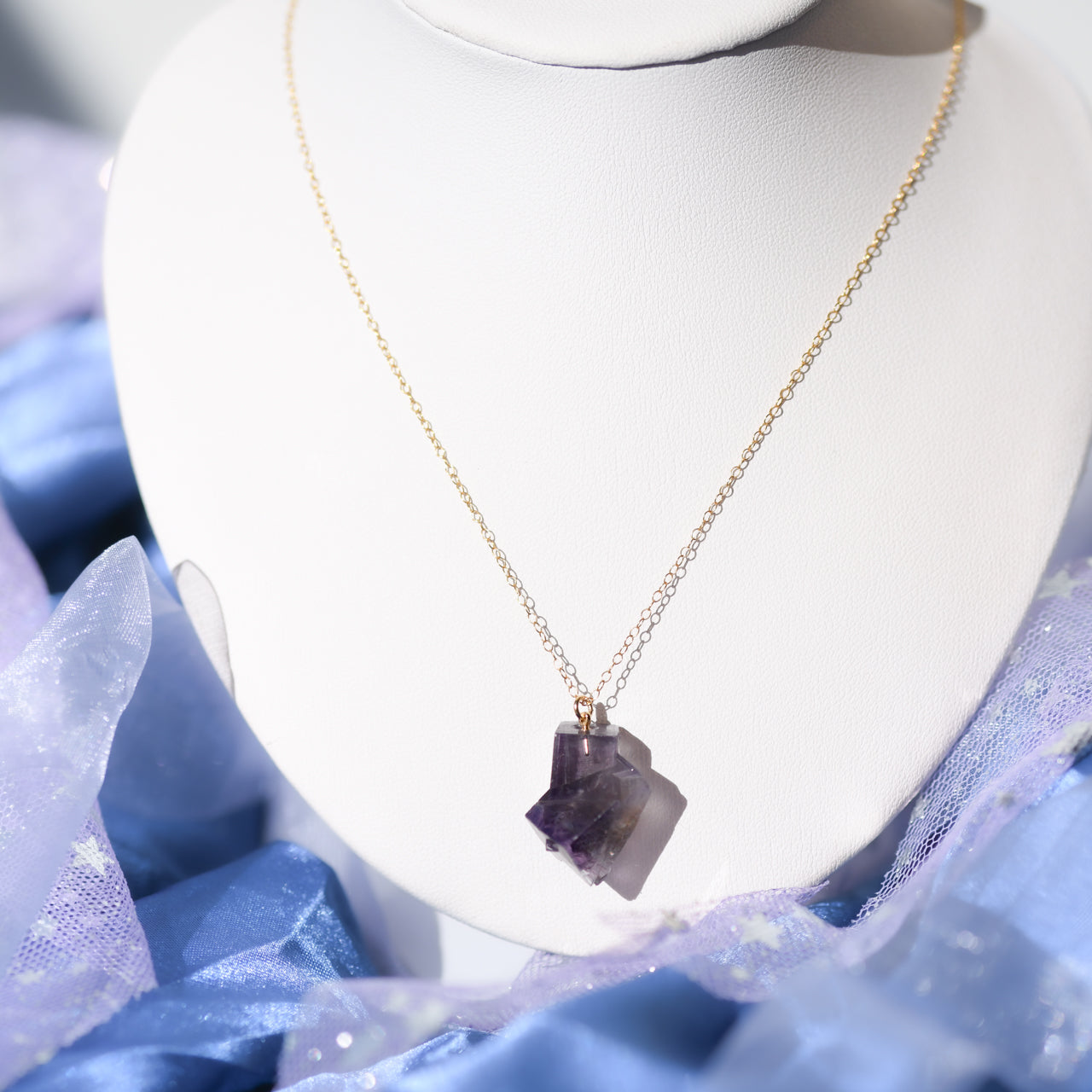 [One of a kind] Purple Rain Fluorite Raw Stone 14kgf Necklace | Handmade Natural Stone Jewelry [Twilight Collection]