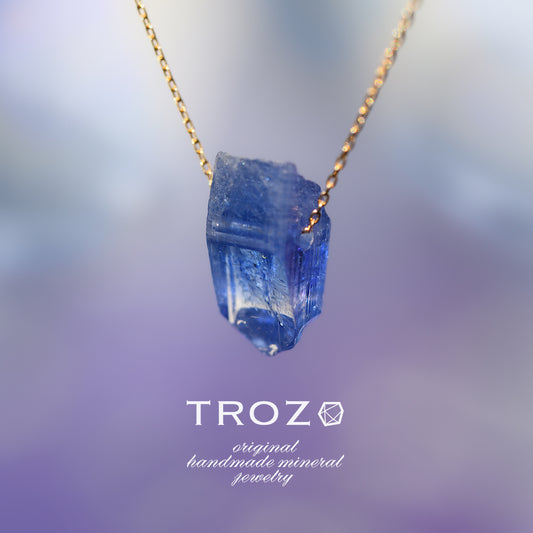 [One of a kind] Tanzanite Raw Stone 18K Necklace | Handmade Natural Stone Jewelry [Twilight Collection]