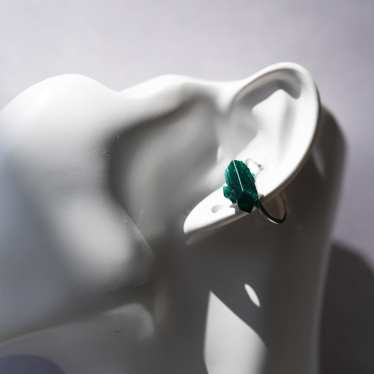 [One of a kind] Dioptase Raw Stone Ear Cuff | Handmade Natural Stone Jewelry [Fairy Tale Collection]