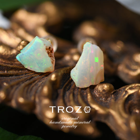 [One of a kind] Opal Raw Stone 18K Earrings | Handmade Natural Stone Jewelry [Fairy Tale Collection]