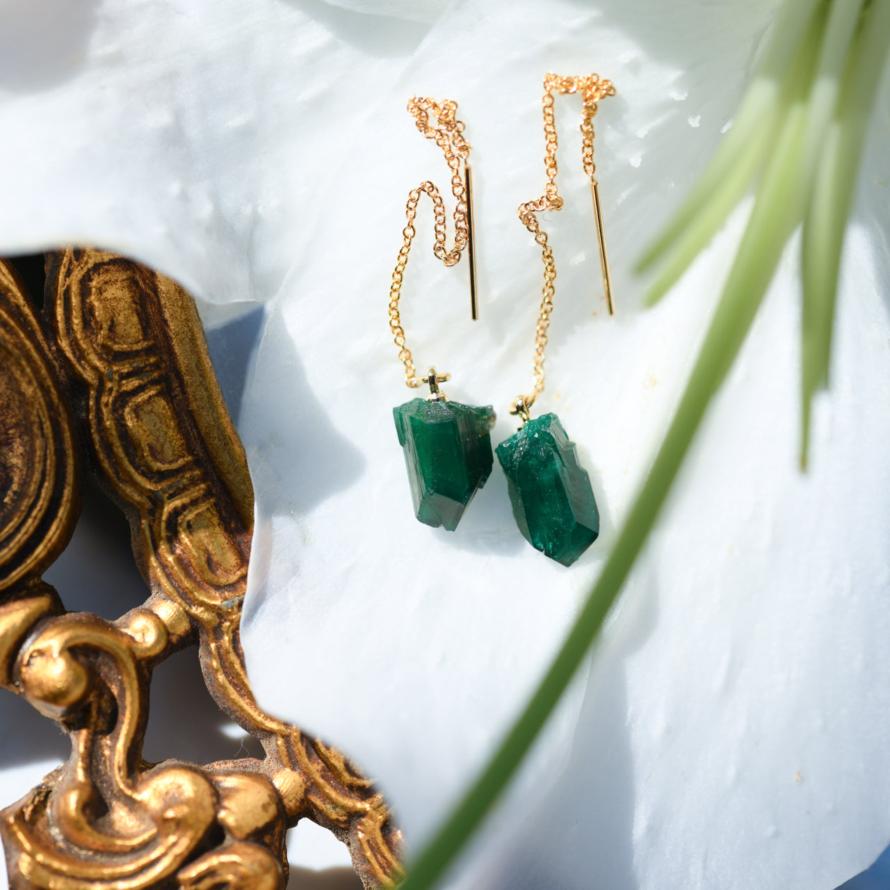 [One of a kind] Dioptase Raw Stone Earrings | Handmade Natural Stone Jewelry [Fairy Tale Collection]