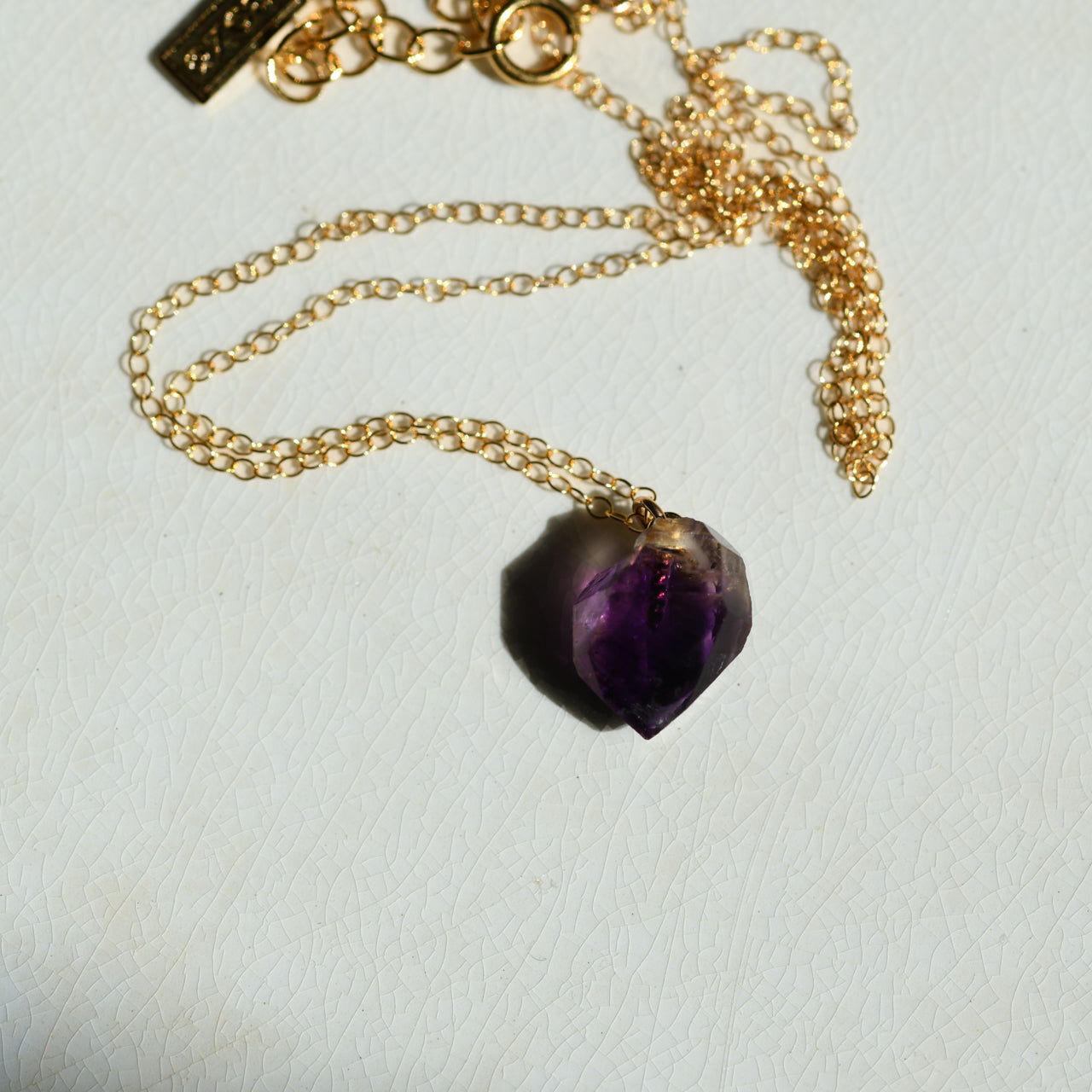 [One of a kind] Amethyst Raw Stone 14kgf Necklace | Handmade Natural Stone Jewelry [Nightfall Collection]