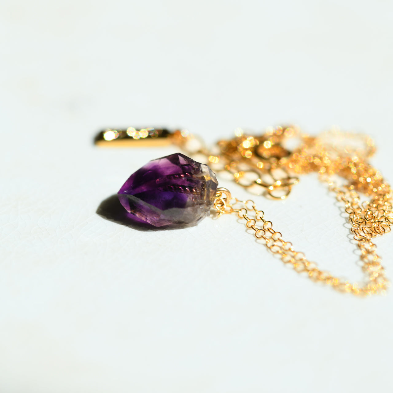 [One of a kind] Amethyst Raw Stone 14kgf Necklace | Handmade Natural Stone Jewelry [Nightfall Collection]