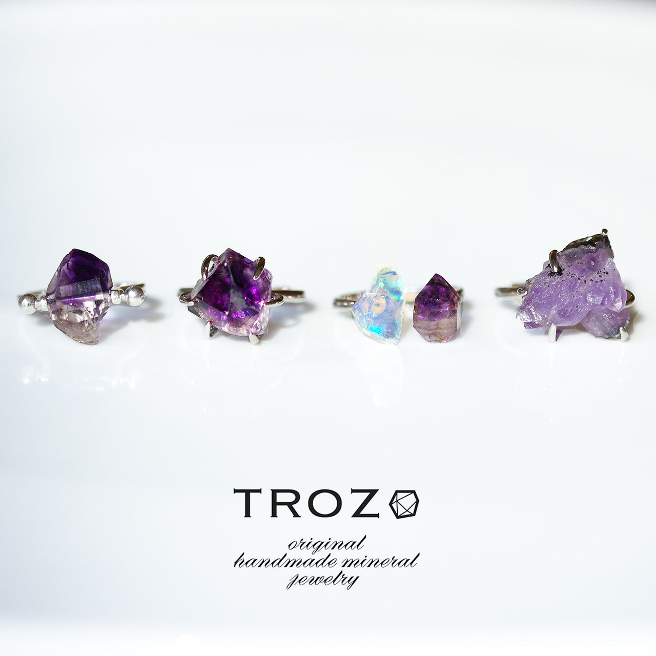 One-of-a-kind raw amethyst ring in Sterling Silver 925, handmade in Japan by TROZO