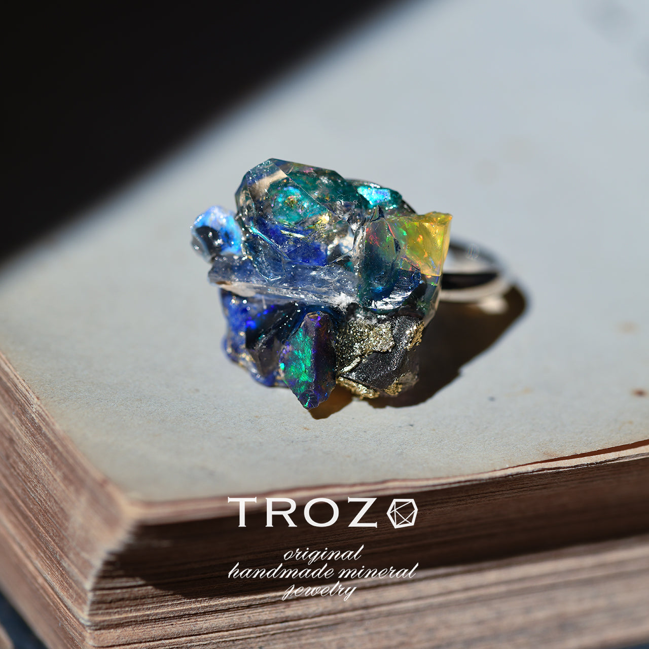 Oil-in-Quartz x Black Opal x Fluorite x Kyanite x Lapis Lazuli x Roman Glass x Opal Raw Stone Ring - One of a Kind - handmade natural mineral jewelry by TROZO, made in Japan (view 1)