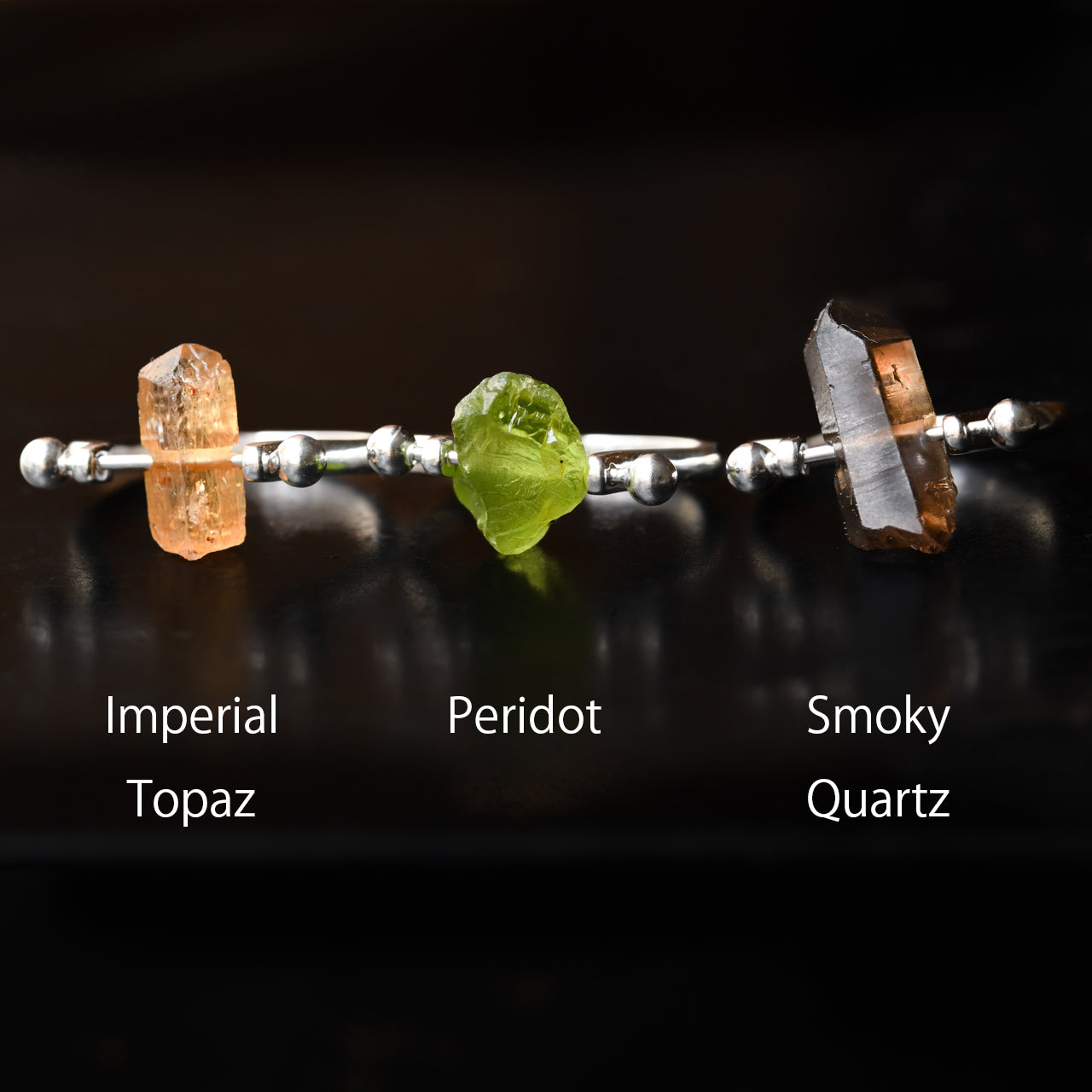 Pierced raw stone ring in 925 sterling silver — handmade natural mineral jewelry by TROZO, made in Japan