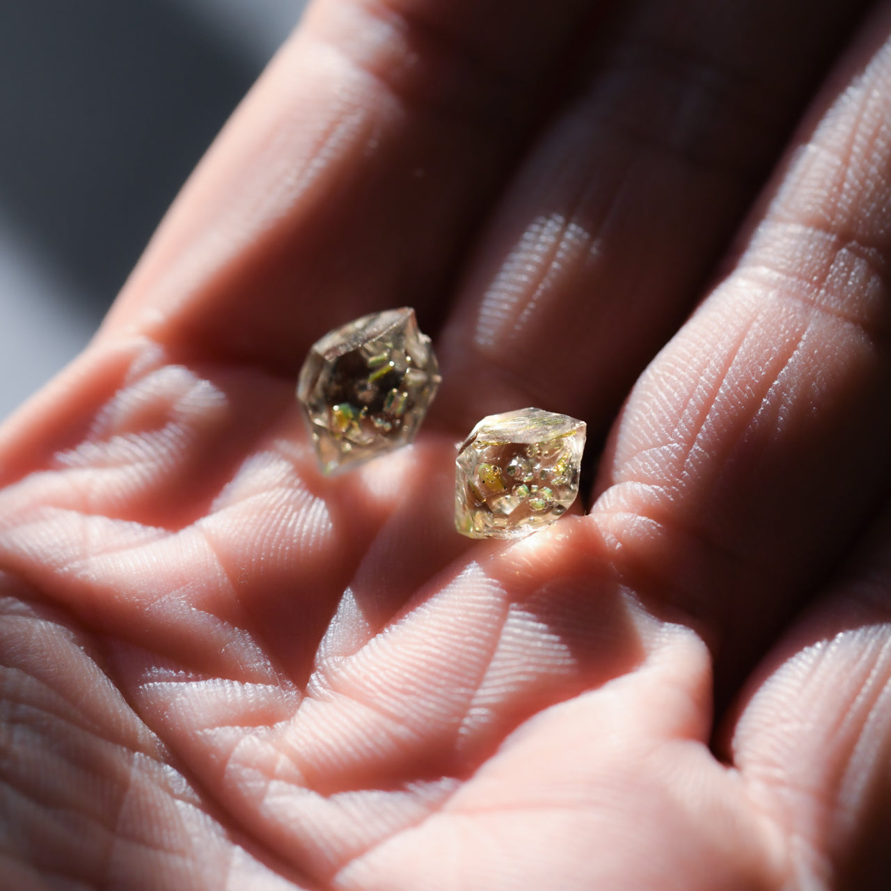 Oil-in-Quartz Raw Stone Earrings - One of a Kind - handmade natural mineral jewelry by TROZO, made in Japan (view 5)