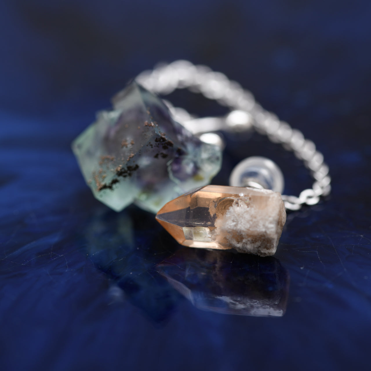 Fluorite x Topaz Raw Stone Ear Cuff - One of a Kind - handmade natural mineral jewelry by TROZO, made in Japan (view 3)