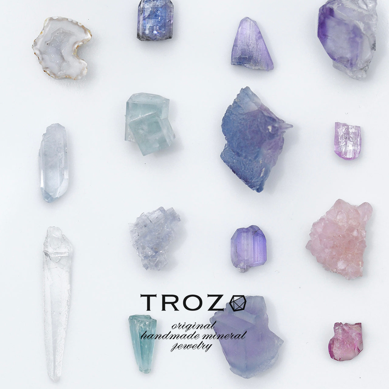 Aquamarine Raw Stone Ring - One of a Kind - handmade natural mineral jewelry by TROZO, made in Japan (view 7)