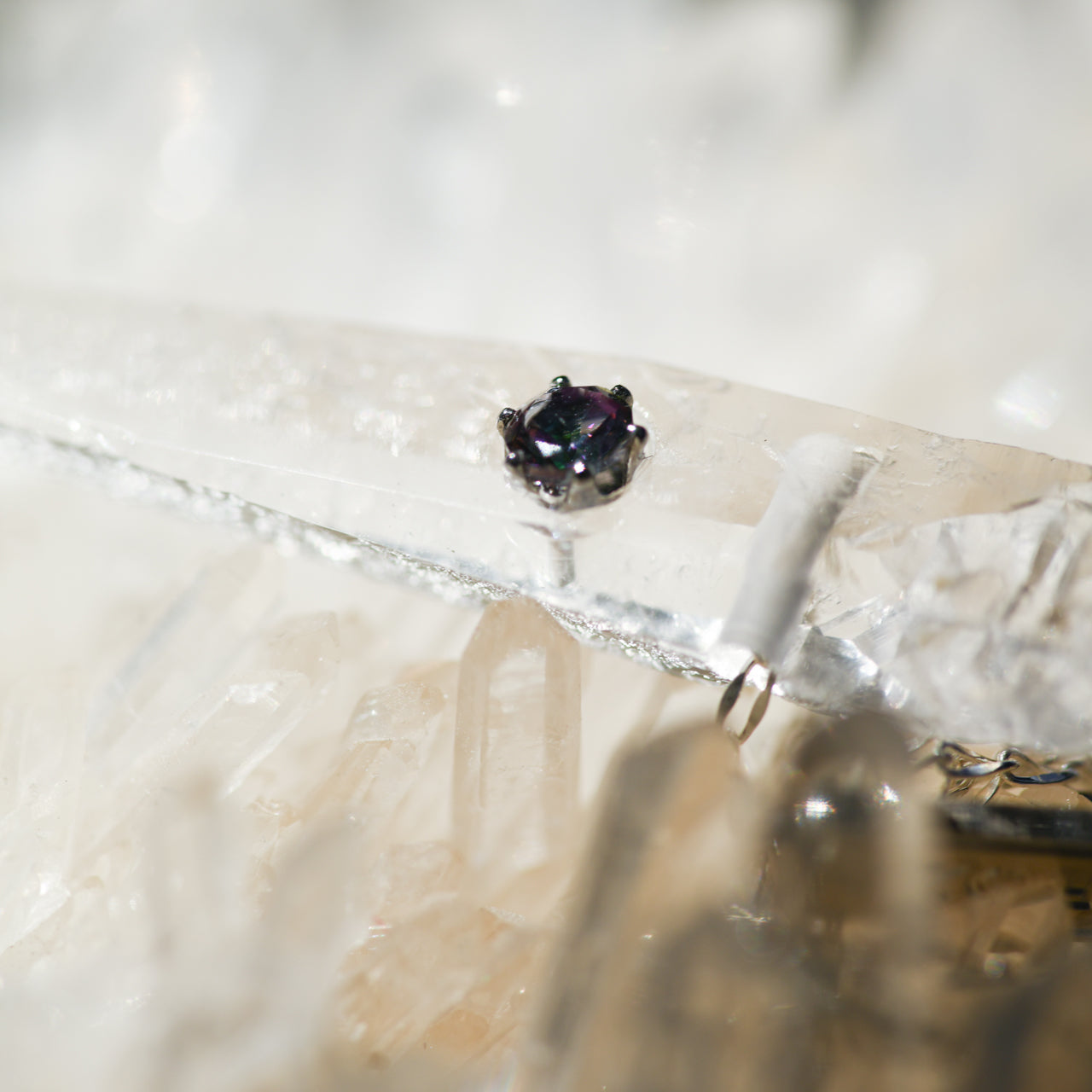 Quartz x Mystic Topaz Raw Stone Necklace - One of a Kind - handmade natural mineral jewelry by TROZO, made in Japan (view 5)