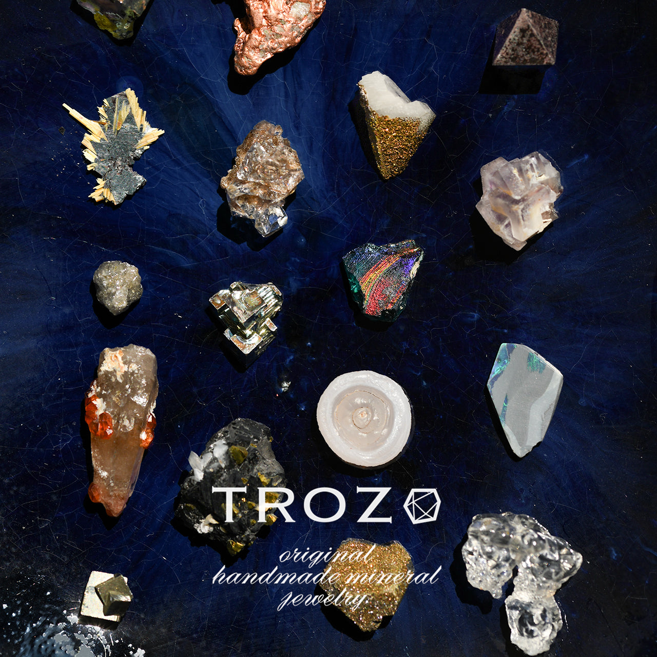 Black Opal Raw Stone Ear Cuff - One of a Kind - handmade natural mineral jewelry by TROZO, made in Japan (view 9)