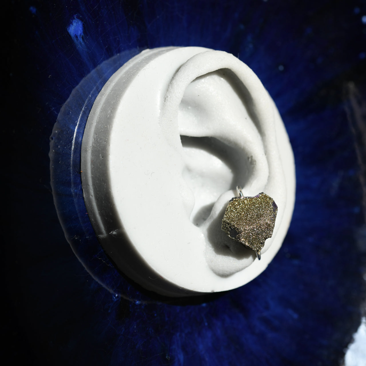 Fluorite Raw Stone Ear Cuff - One of a Kind - handmade natural mineral jewelry by TROZO, made in Japan (view 4)