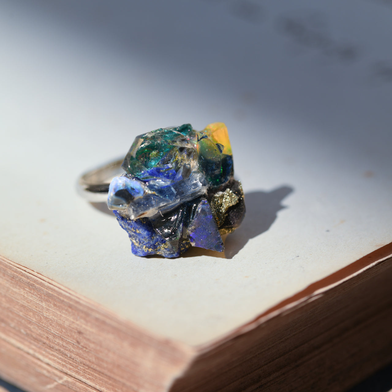 Oil-in-Quartz x Black Opal x Fluorite x Kyanite x Lapis Lazuli x Roman Glass x Opal Raw Stone Ring - One of a Kind - handmade natural mineral jewelry by TROZO, made in Japan (view 5)