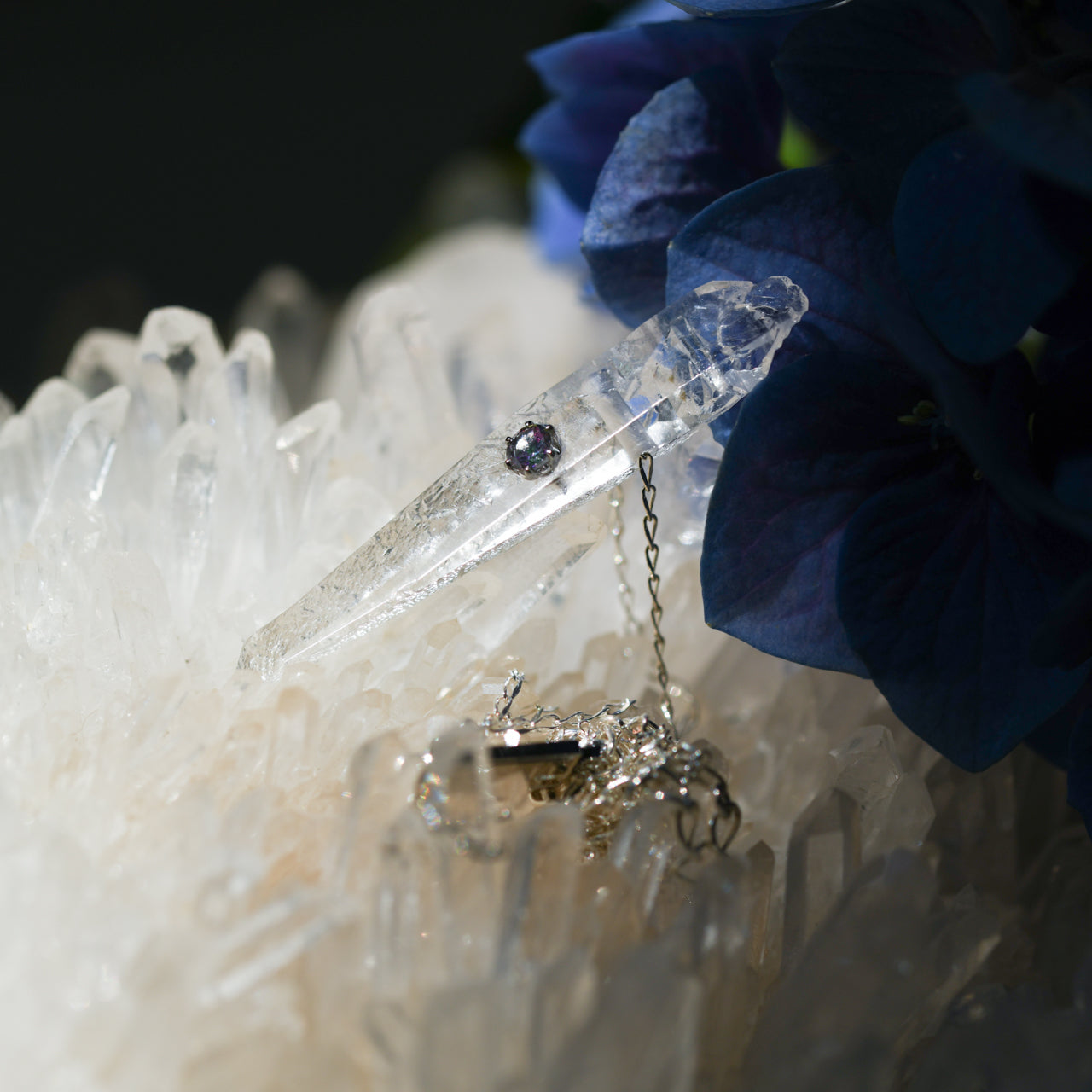Quartz x Mystic Topaz Raw Stone Necklace - One of a Kind - handmade natural mineral jewelry by TROZO, made in Japan (view 4)