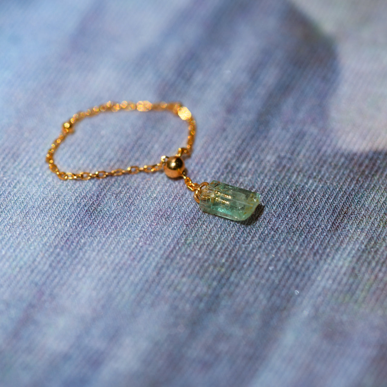 Emerald Raw Stone Ring - One of a Kind - handmade natural mineral jewelry by TROZO, made in Japan (view 2)