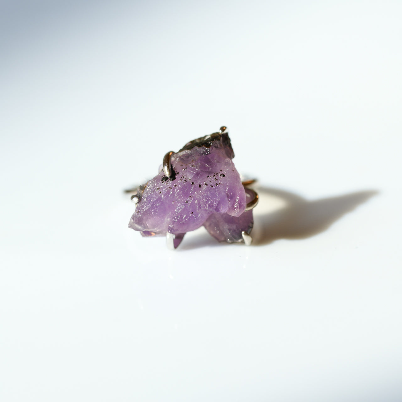 One-of-a-kind raw amethyst ring in Sterling Silver 925, handmade in Japan by TROZO