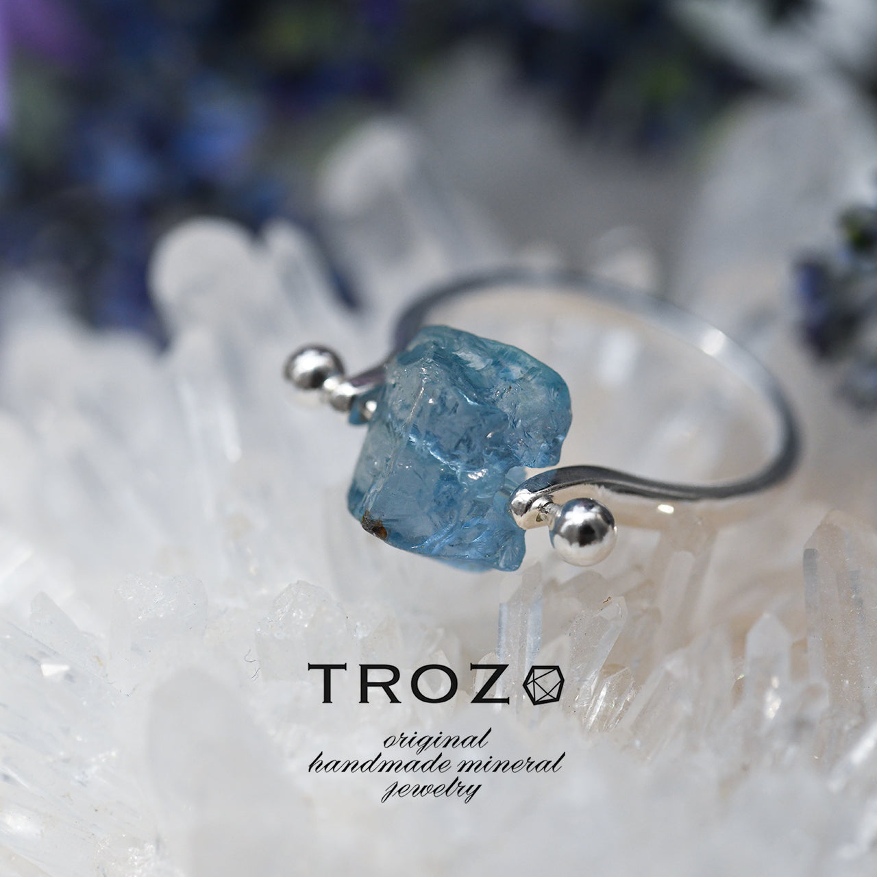 Aquamarine Raw Stone Ring - One of a Kind - handmade natural mineral jewelry by TROZO, made in Japan (view 1)