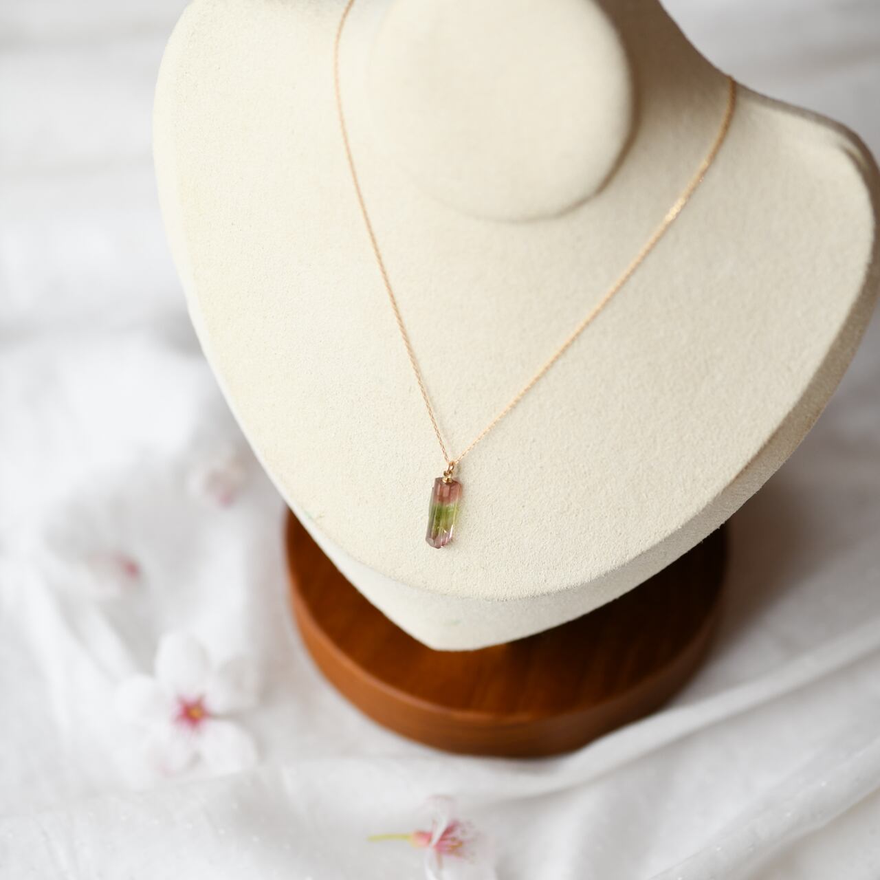 [One of a kind] Tourmaline Raw Stone 18K Necklace | Handmade Natural Stone Jewelry [SAKURA Collection]