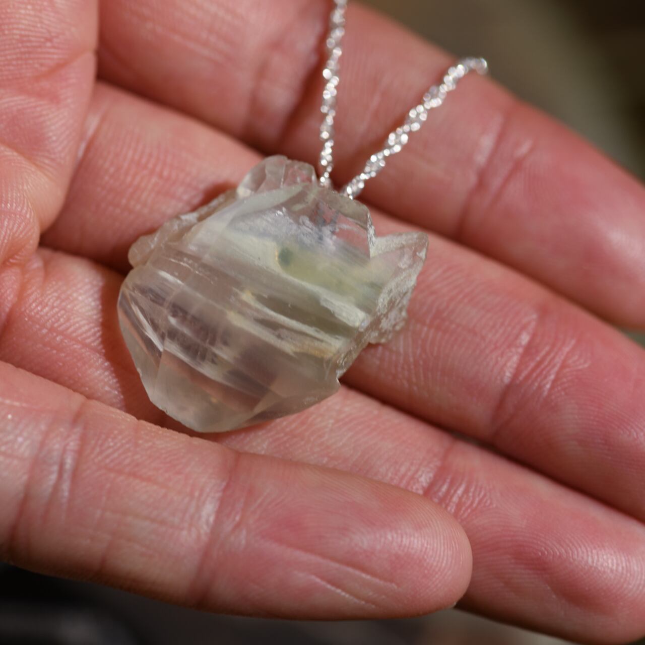 [One of a kind] Farden Quartz Raw Stone Sterling Silver Necklace | Handmade Natural Stone Jewelry [Raindrop Collection]