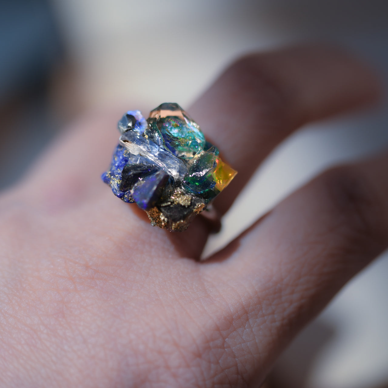 Oil-in-Quartz x Black Opal x Fluorite x Kyanite x Lapis Lazuli x Roman Glass x Opal Raw Stone Ring - One of a Kind - handmade natural mineral jewelry by TROZO, made in Japan (view 7)