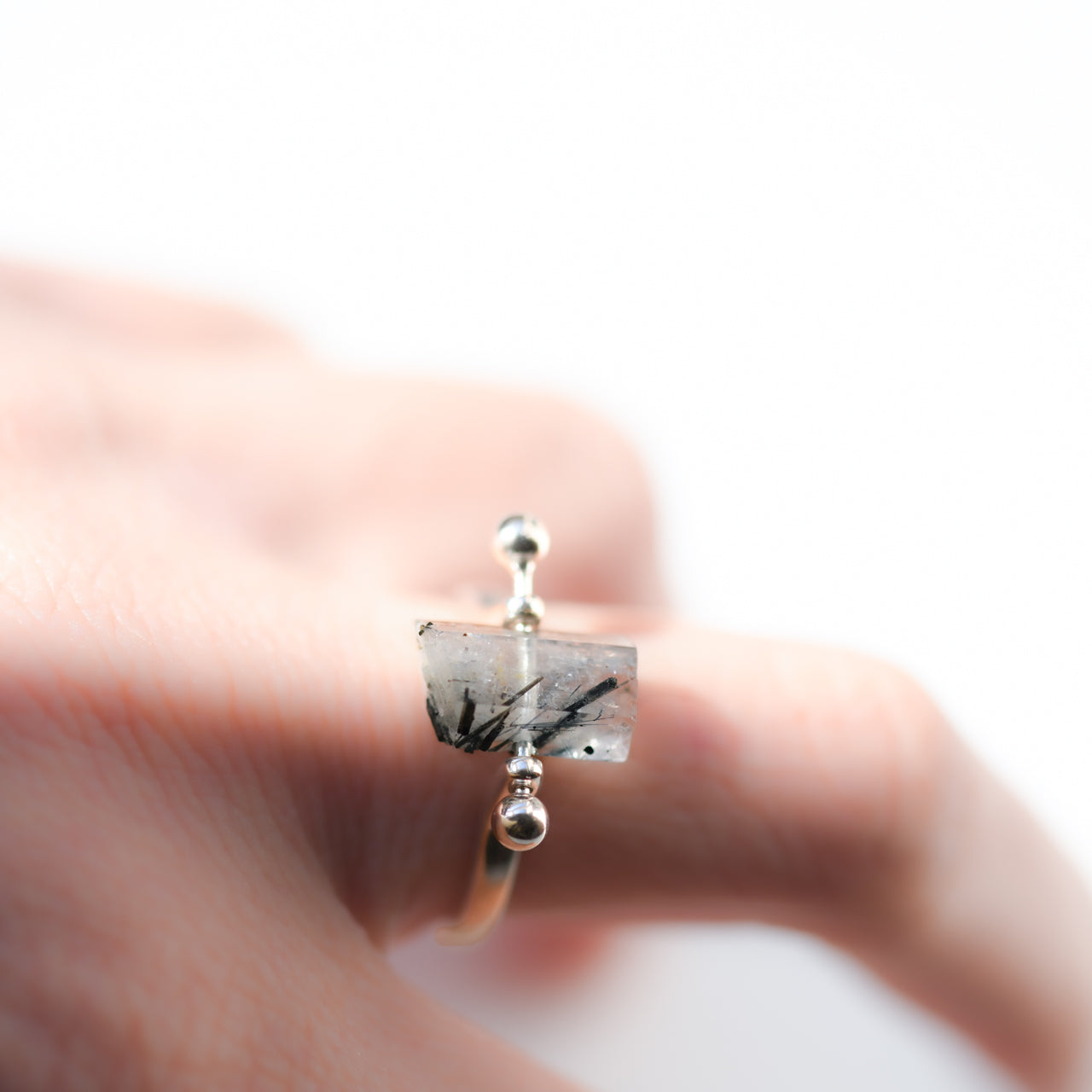 Aquamarine Raw Stone Ring - One of a Kind - handmade natural mineral jewelry by TROZO, made in Japan (view 4)