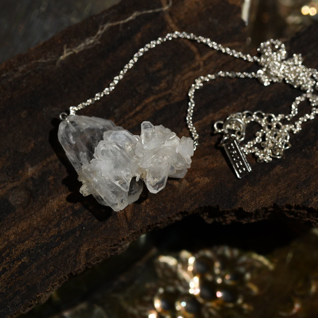 [One of a kind] Farden Quartz Raw Stone Sterling Silver Necklace | Handmade Natural Stone Jewelry [Raindrop Collection]