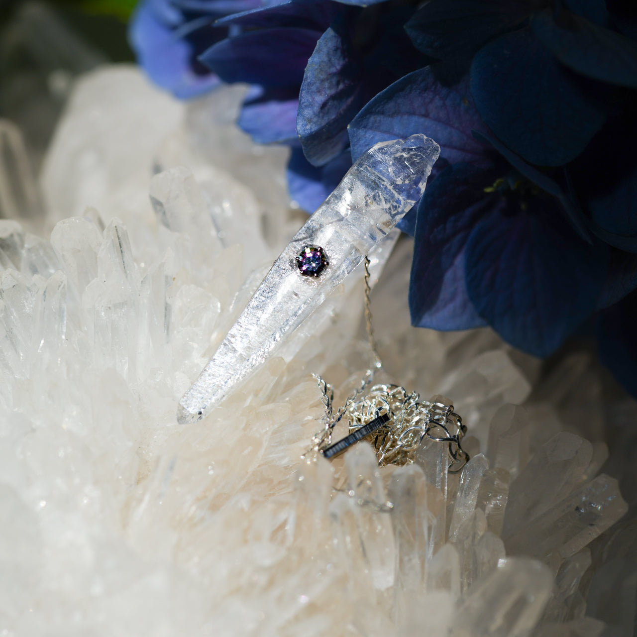 Quartz x Mystic Topaz Raw Stone Necklace - One of a Kind - handmade natural mineral jewelry by TROZO, made in Japan (view 8)