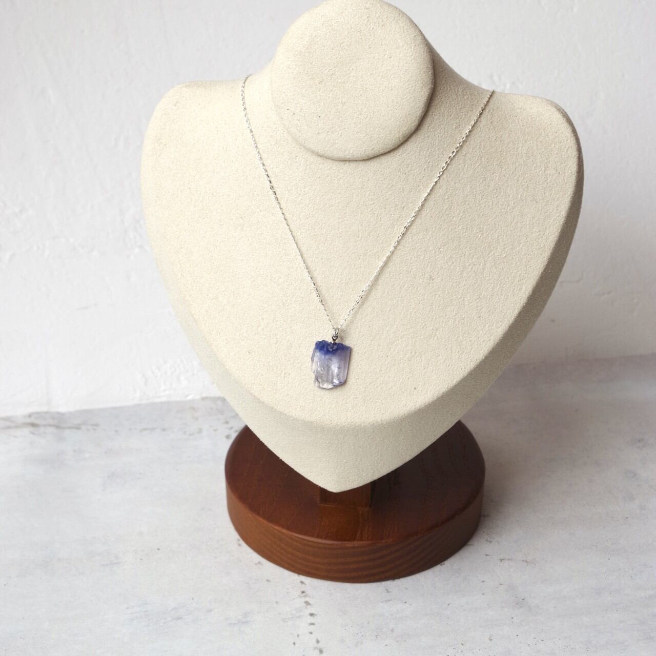 [One of a kind] Tanzanite Raw Stone Sterling Silver Necklace | Handmade Natural Stone Jewelry [HAMON Collection]