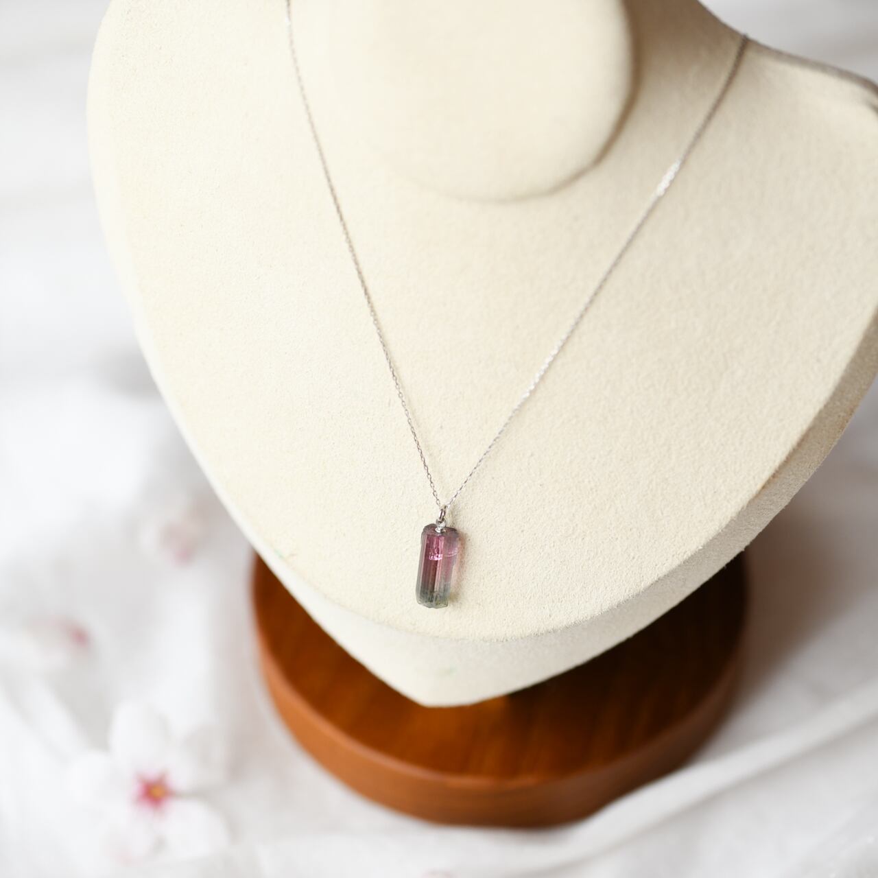 [One of a kind] Tourmaline Raw Stone Platinum Necklace | Handmade Natural Stone Jewelry [SAKURA Collection]