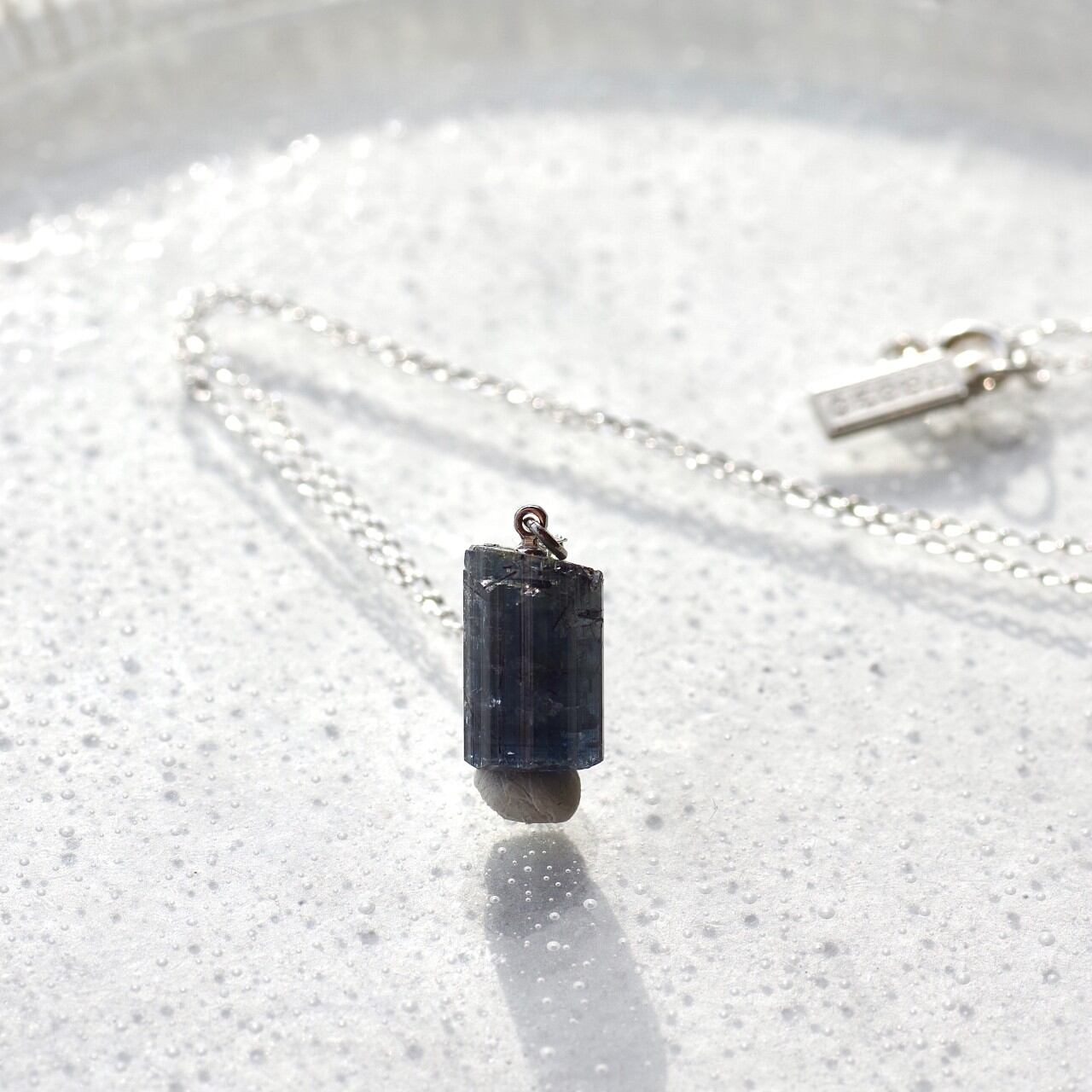 [One of a kind] Indigo Tourmaline Raw Stone Sterling Silver Necklace | Handmade Natural Stone Jewelry [HAMON Collection]