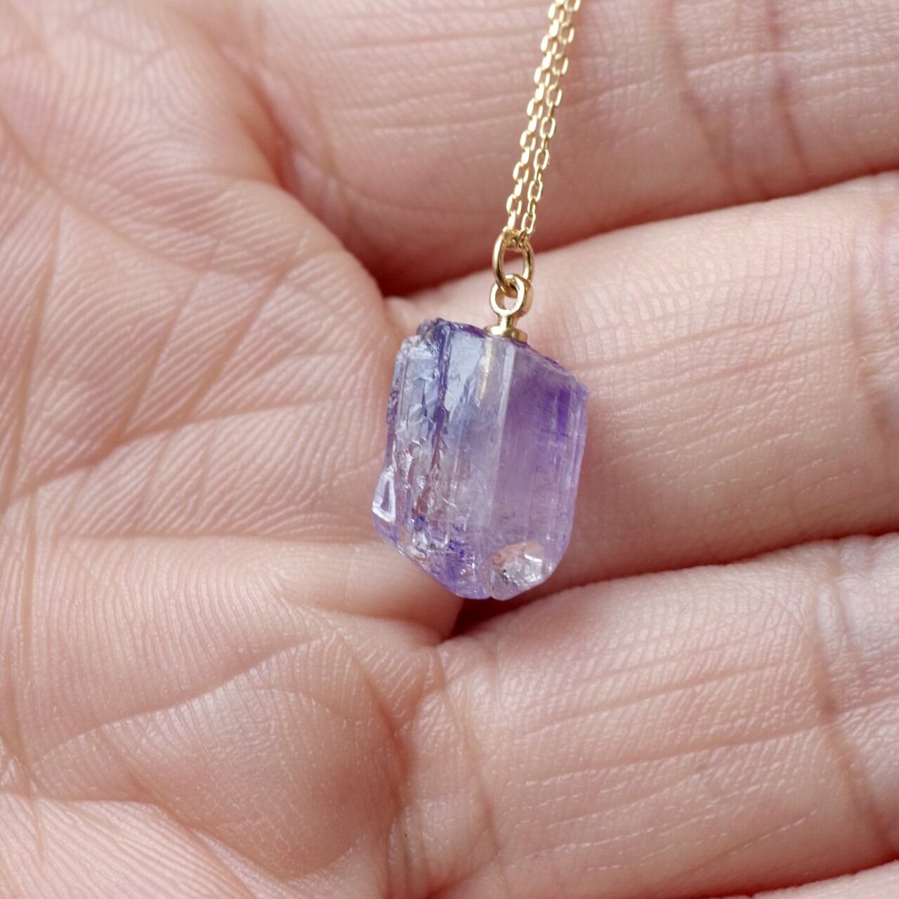 [One of a kind] Tanzanite Raw Stone 18K Necklace | Handmade Natural Stone Jewelry [HAMON Collection]