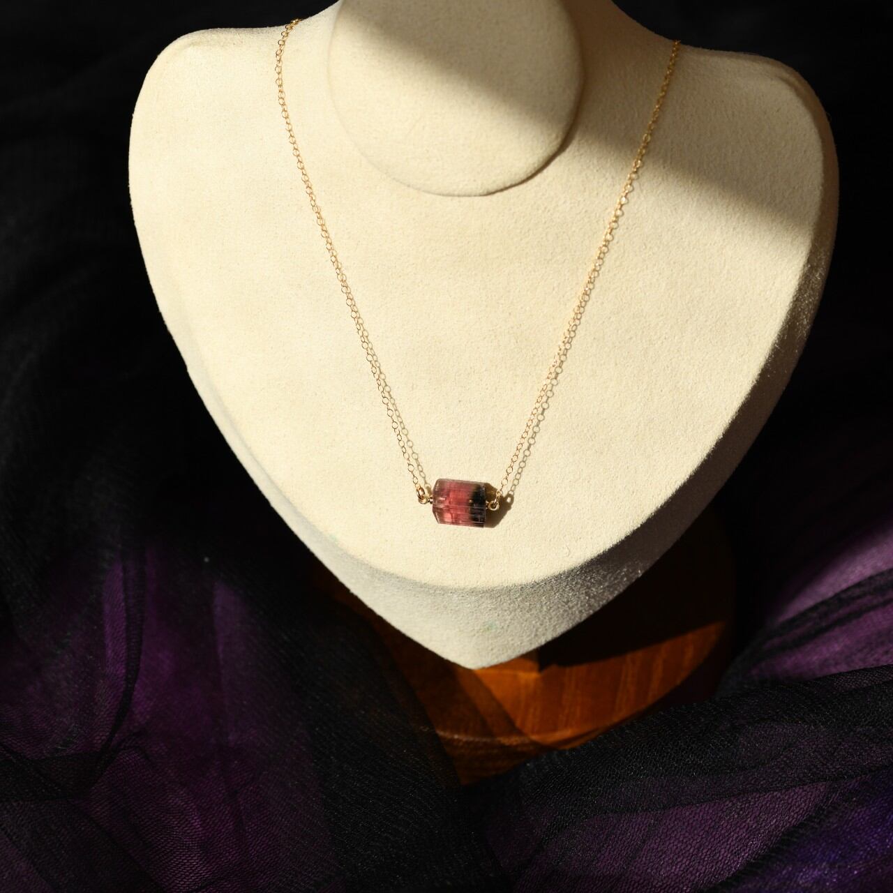 [One of a kind] Tourmaline Raw Stone 14KGF Necklace | Handmade Natural Stone Jewelry [Dark Heroine Collection]