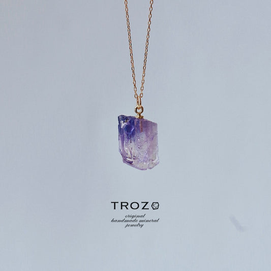 [One of a kind] Tanzanite Raw Stone 18K Necklace | Handmade Natural Stone Jewelry [HAMON Collection]