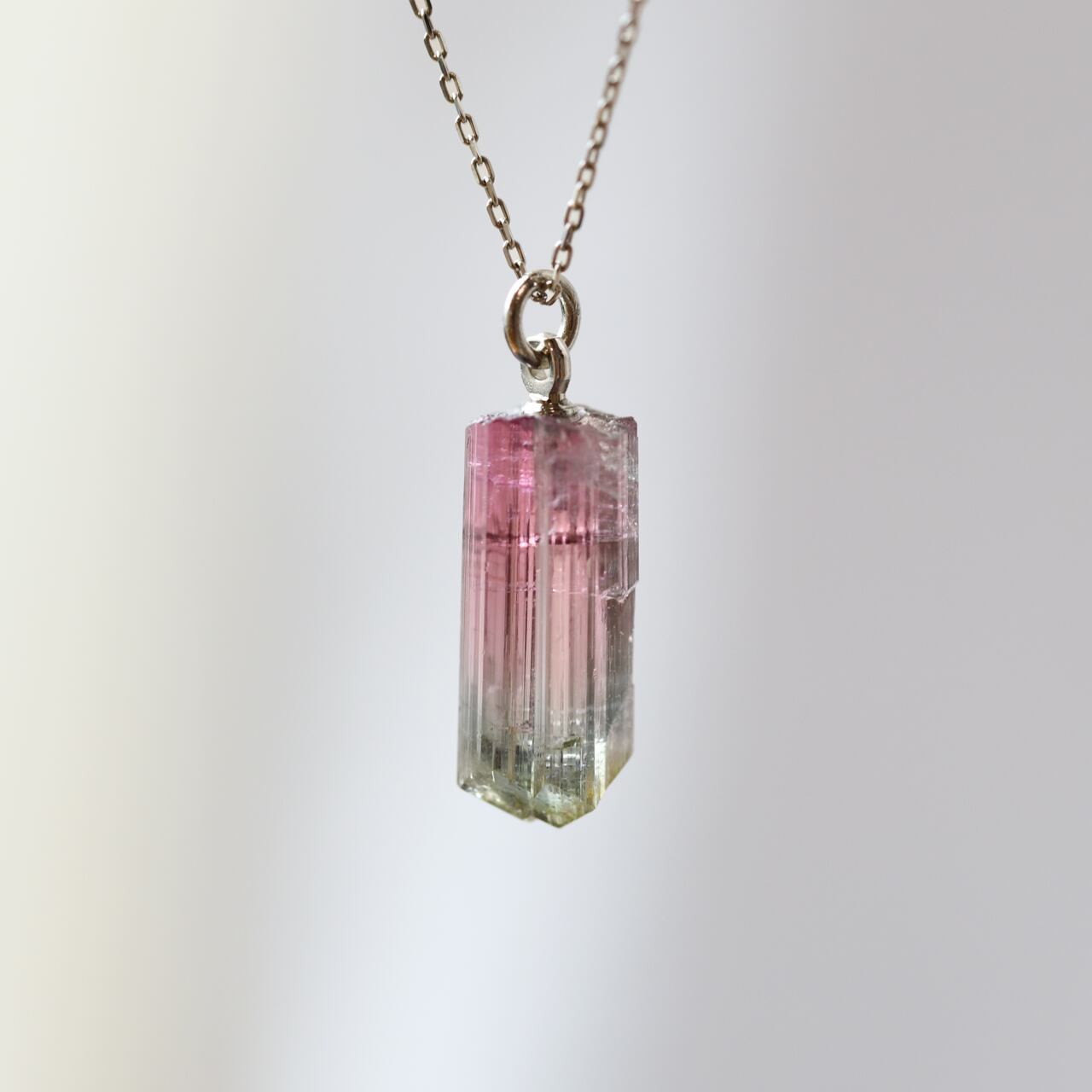 [One of a kind] Tourmaline Raw Stone Platinum Necklace | Handmade Natural Stone Jewelry [SAKURA Collection]