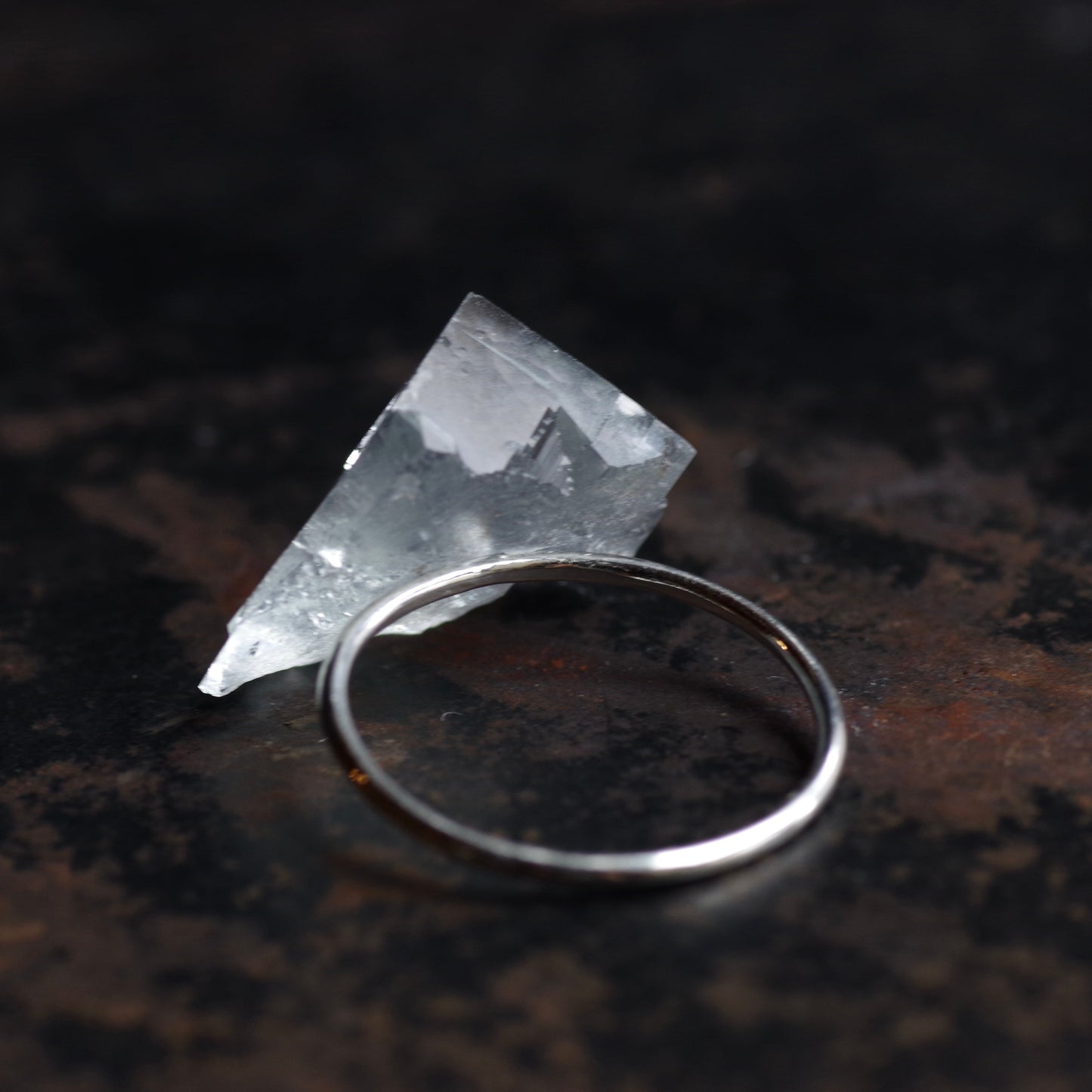 [One of a kind] Fluorite Raw Stone Ring | Handmade Natural Stone Jewelry [Silent Crystal Collection]