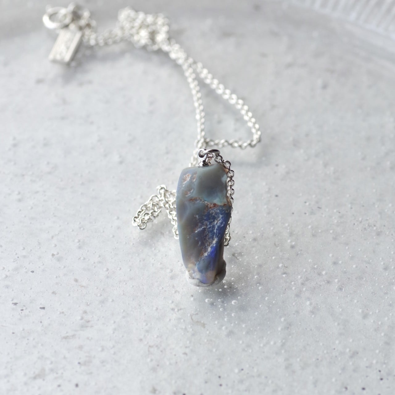 [One of a kind] Lightning Ridge Black Opal Raw Stone Sterling Silver Necklace | Handmade Natural Stone Jewelry [HAMON Collection]