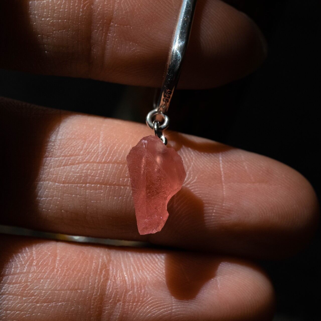 [One of a kind] Rhodochrosite Raw Stone Sterling Silver Ear Cuff | Handmade Natural Stone Jewelry [Blood Moon Collection]