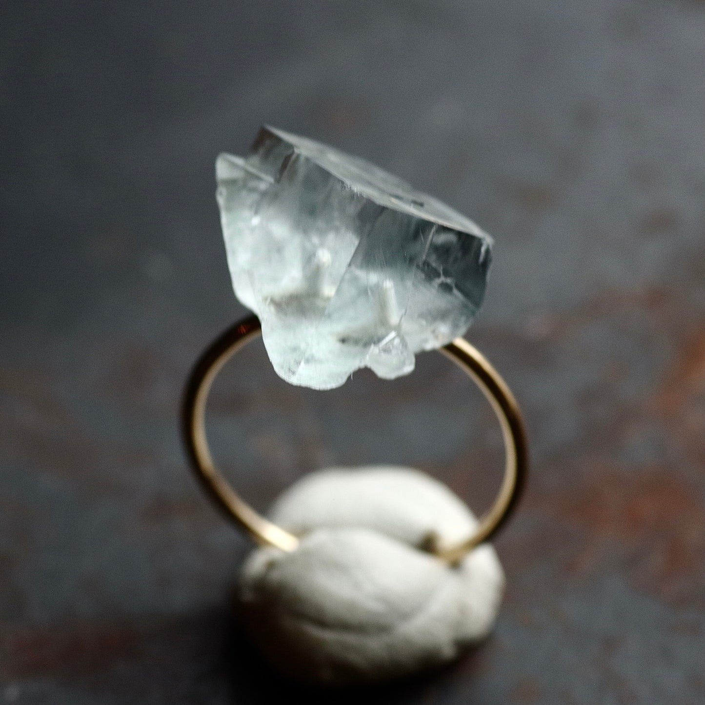 [One of a kind] Fluorite Raw Stone Ring | Handmade Natural Stone Jewelry [Silent Crystal Collection]