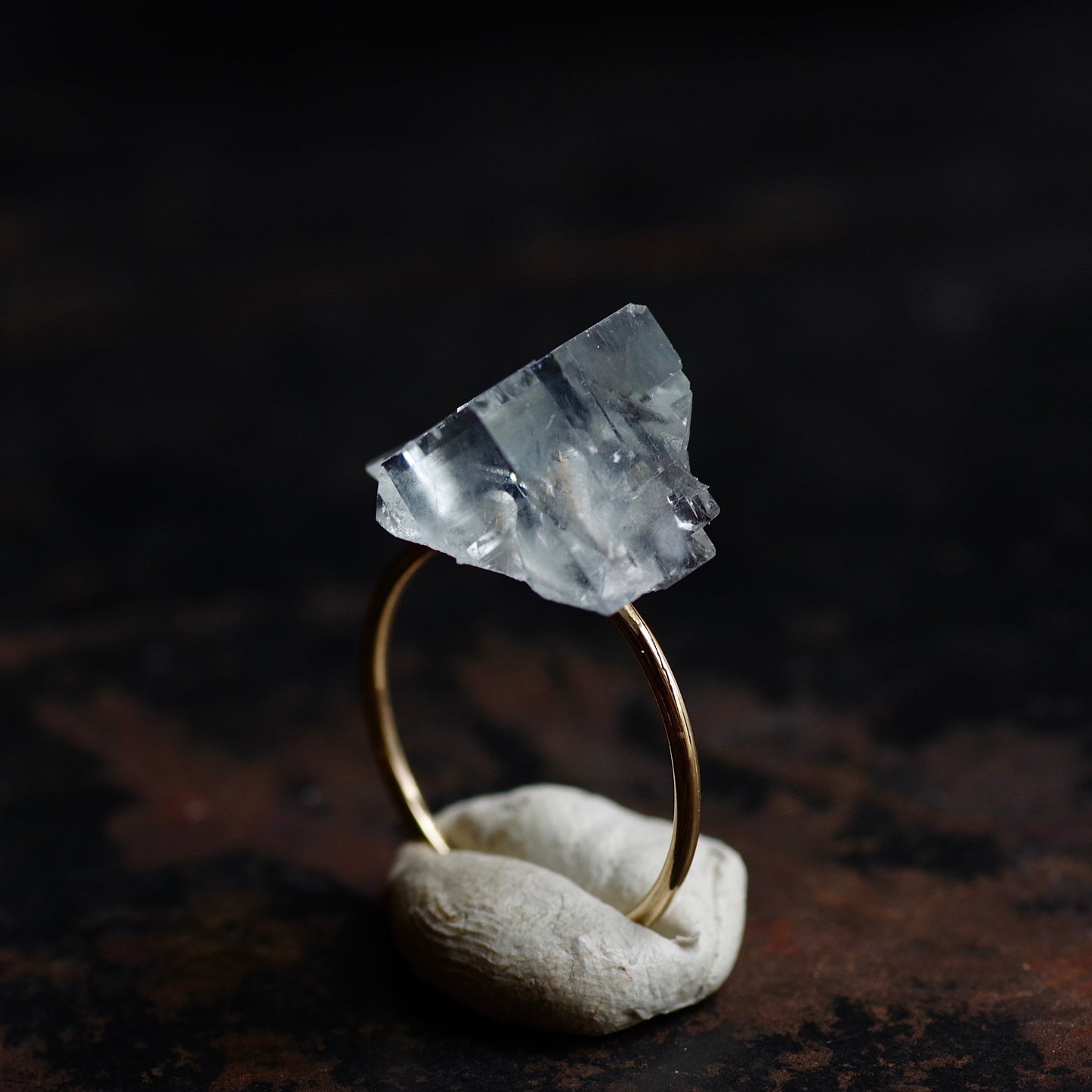 [One of a kind] Fluorite Raw Stone Ring | Handmade Natural Stone Jewelry [Silent Crystal Collection]