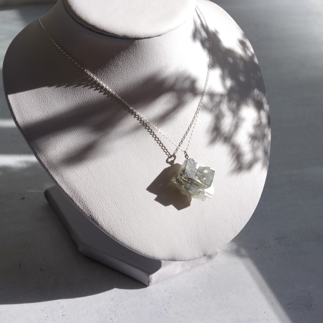 [One of a kind] Fluorite Raw Stone Sterling Silver Necklace | Handmade Natural Stone Jewelry [Alive Collection]