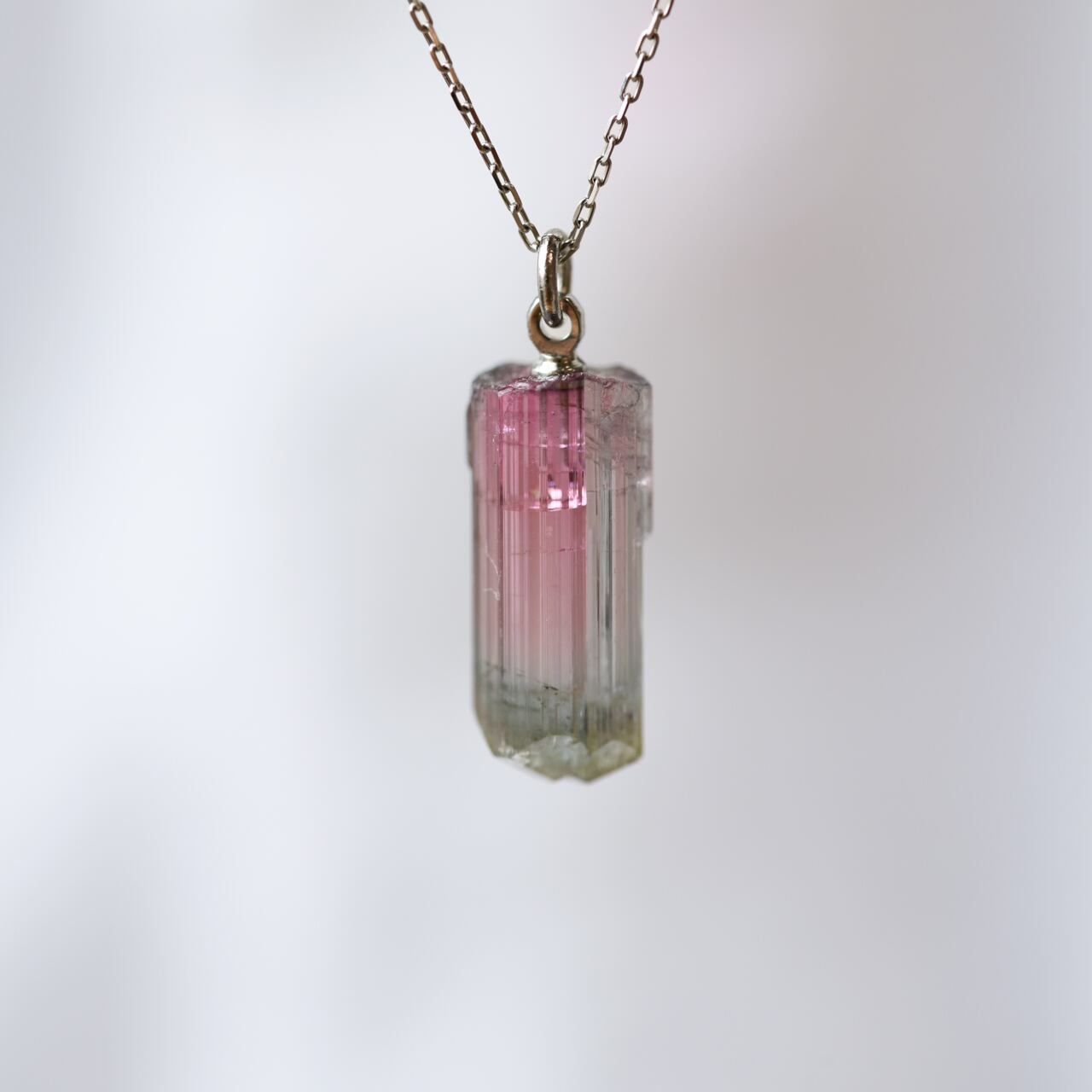 [One of a kind] Tourmaline Raw Stone Platinum Necklace | Handmade Natural Stone Jewelry [SAKURA Collection]