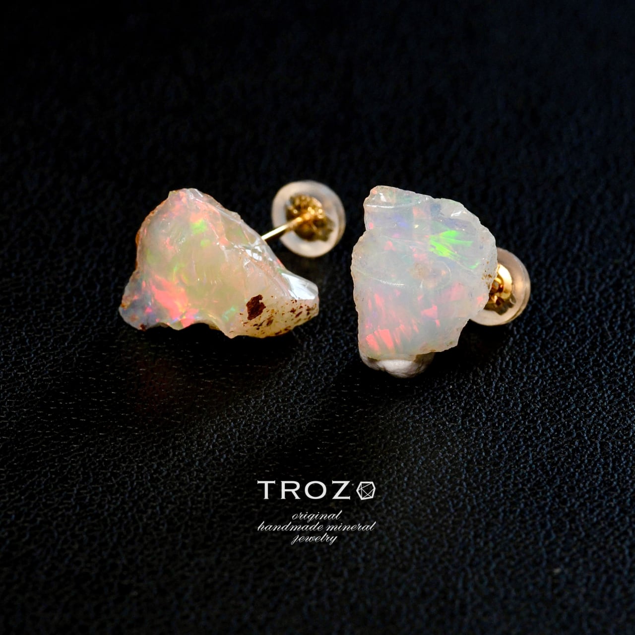 [One of a kind] Ethiopian Opal Raw Stone 18K Earrings | Handmade Natural Stone Jewelry [Opal Fest 2022]