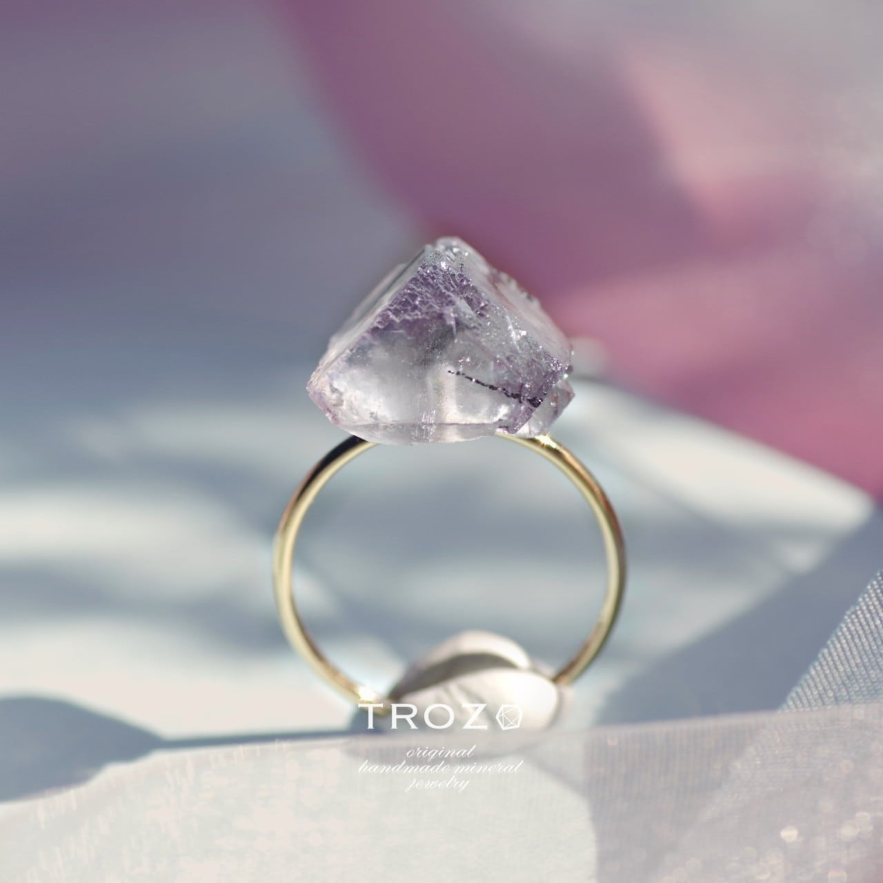 [One of a kind] Fluorite Raw Stone Ring | Handmade Natural Stone Jewelry [Sugar Flower Collection]