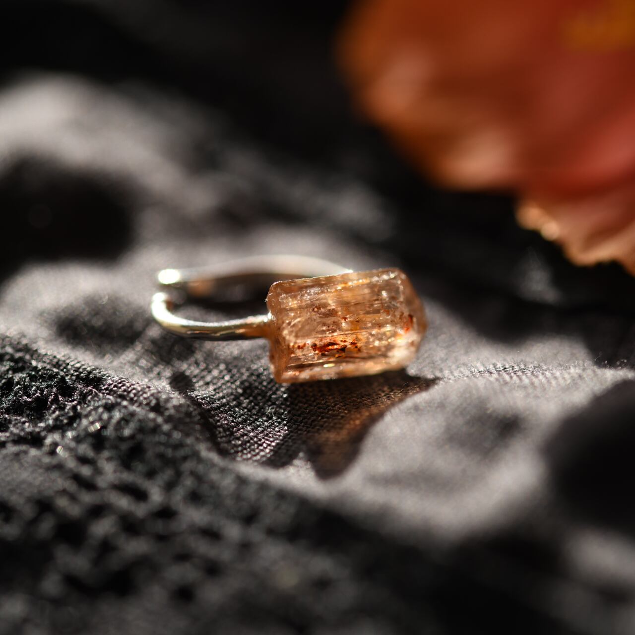 [One of a kind] Imperial Topaz Raw Stone Sterling Silver Ear Cuff | Handmade Natural Stone Jewelry [Poppy Collection]