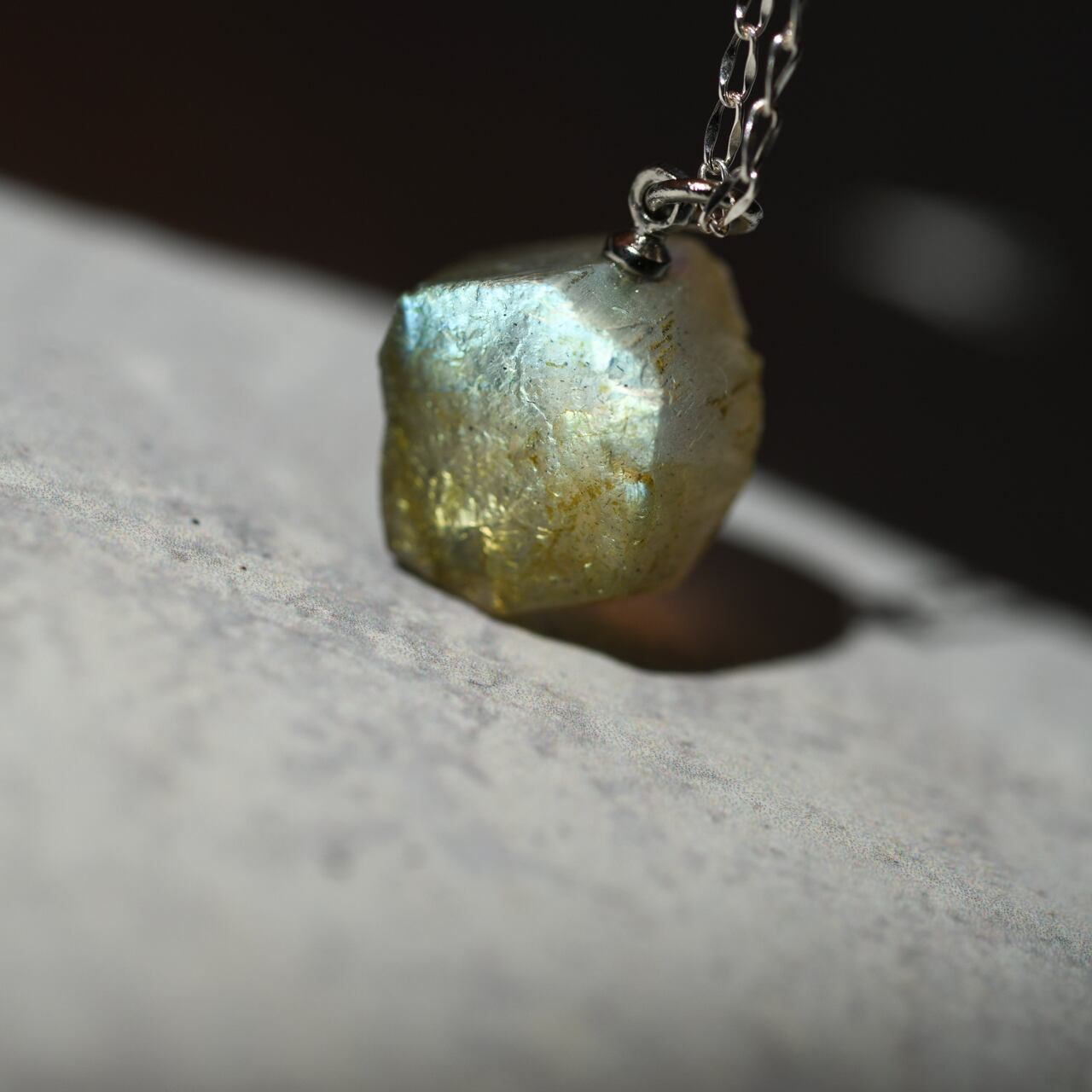 Labradorite Raw Stone Necklace | Handmade Natural Stone Jewelry